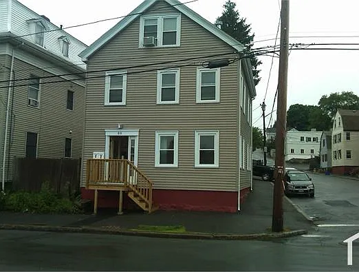 3 bed, 800 sqft, $3,200 — Photo 1