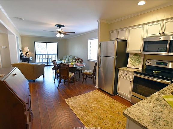 2nd image of 40 Folly Field Rd APT B12