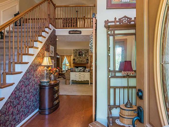 5th image of 1008 Culzean Ct
