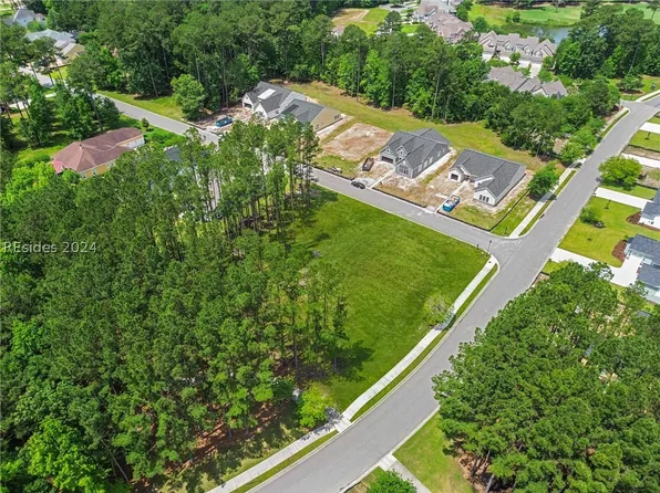 37 Firethorn Ln, Hardeeville, SC 29927