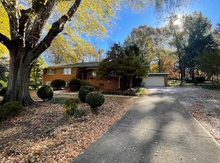 1804 Strathmore Dr, Greensboro, NC 27410