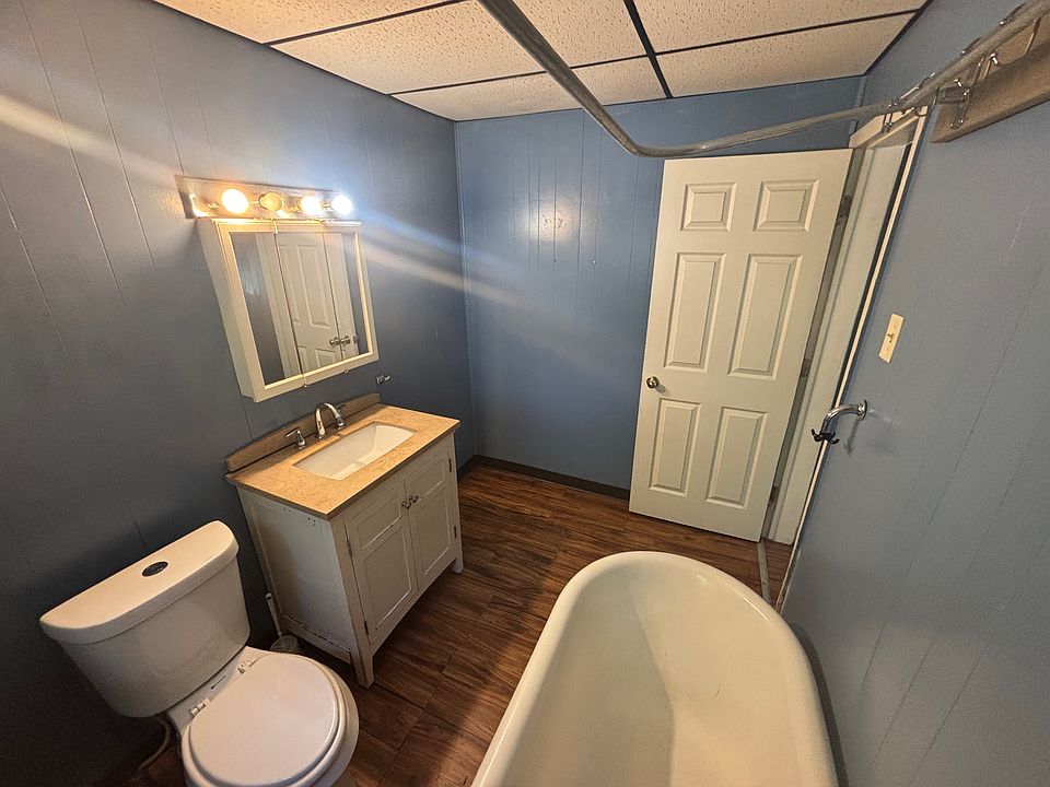 1st image of 403 Wilson St #1