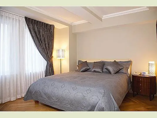 Rented by Stribling | media 21