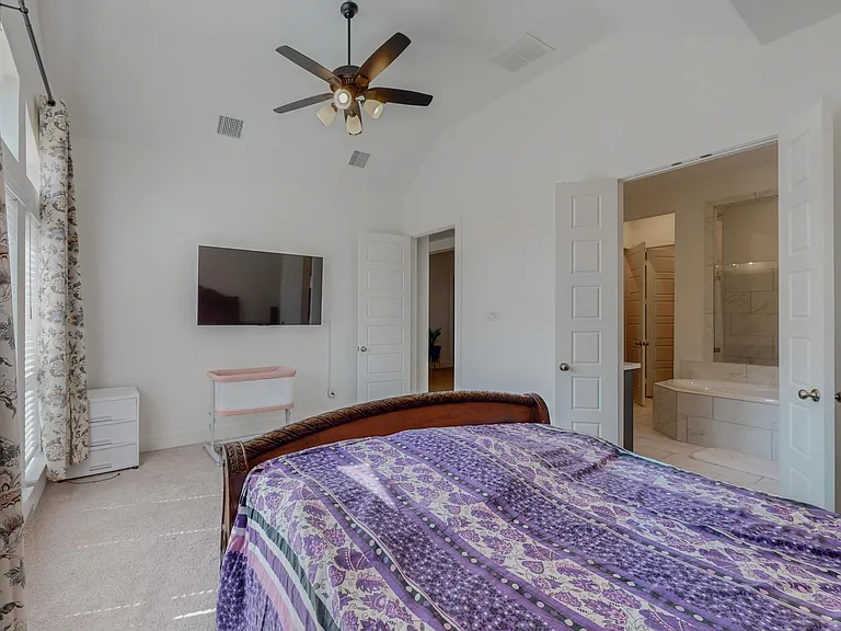 1303 Buttermere St — Photo 27