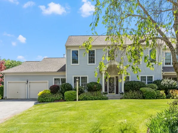 10 Stearns Rd, Bedford, MA 01730