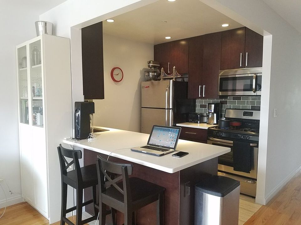 1st image of 2646 30th St APT 3R