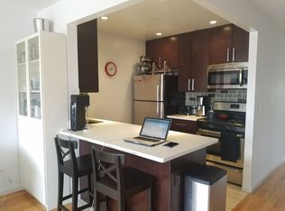 2646 30th St APT 3R, Astoria, NY 11102