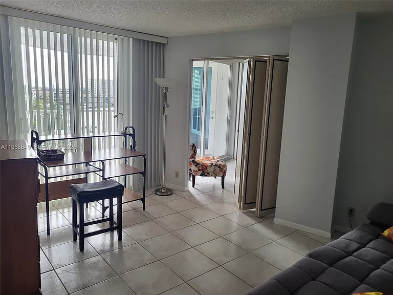 100 Golden Isles Dr #615 — Photo 9