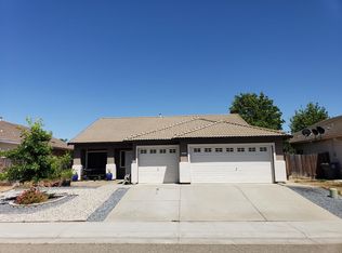 8475 Mountain Bell Dr, Elk Grove, CA 95624