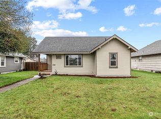 621 Oregon Way, Longview, WA 98632
