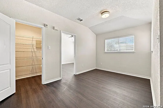 23043 Airedale Ln — Photo 23