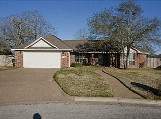 6206 Stratford Cir, Bryan, TX 77802