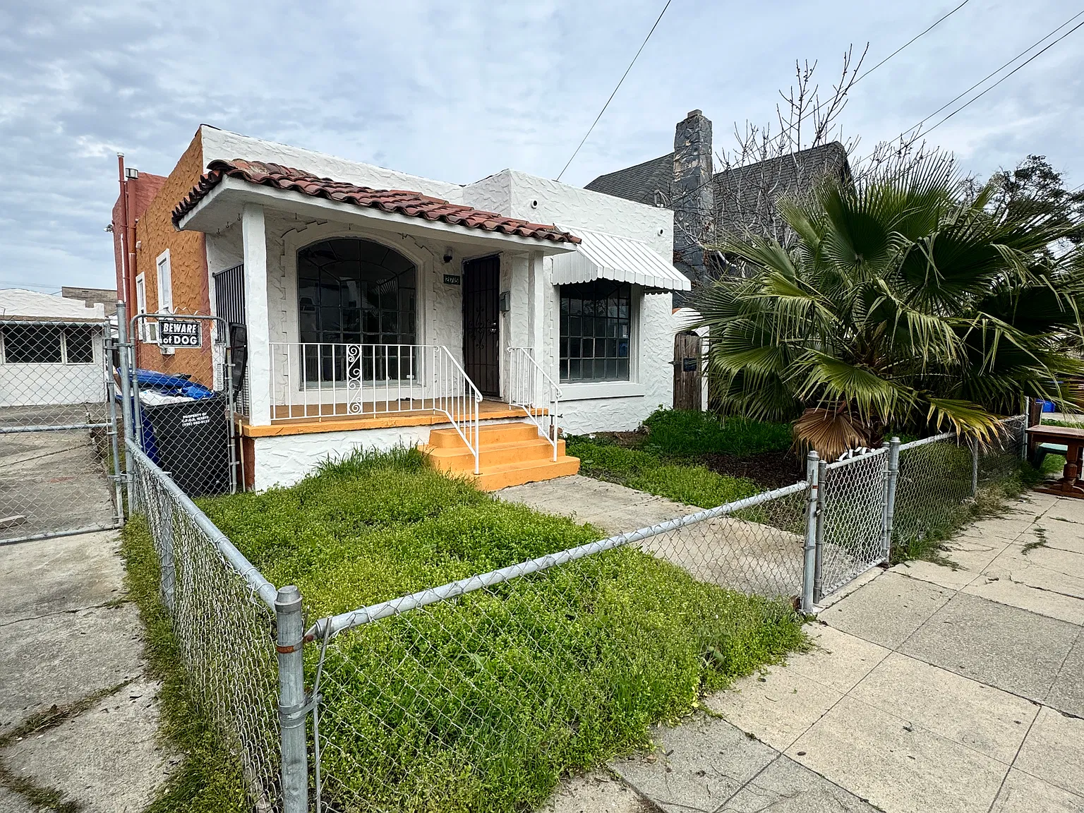 2 bed, 1.0 bath, 1135 sqft, $2,630 — Photo 2