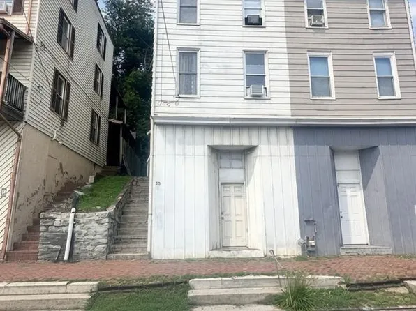 23 S 2nd St, Steelton, PA 17113