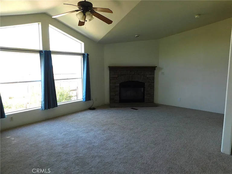 19825 Taylor St — Photo 6