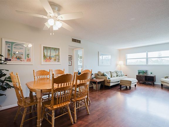 2nd image of 1003 SE 10th Street #11D