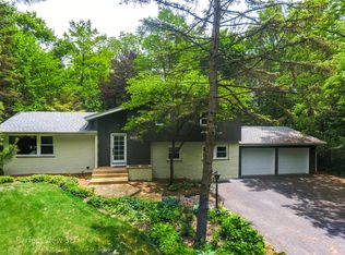 8109 Fairmount Ave, Downers Grove, IL 60516