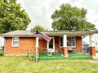 62 Union St, Sabina, OH 45169