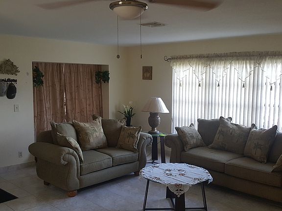 2nd image of 1723 N Dove Tail Dr