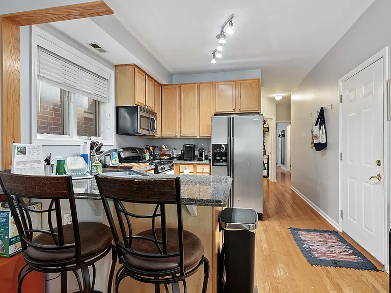 1522 N Bosworth Ave #2 — Photo 8