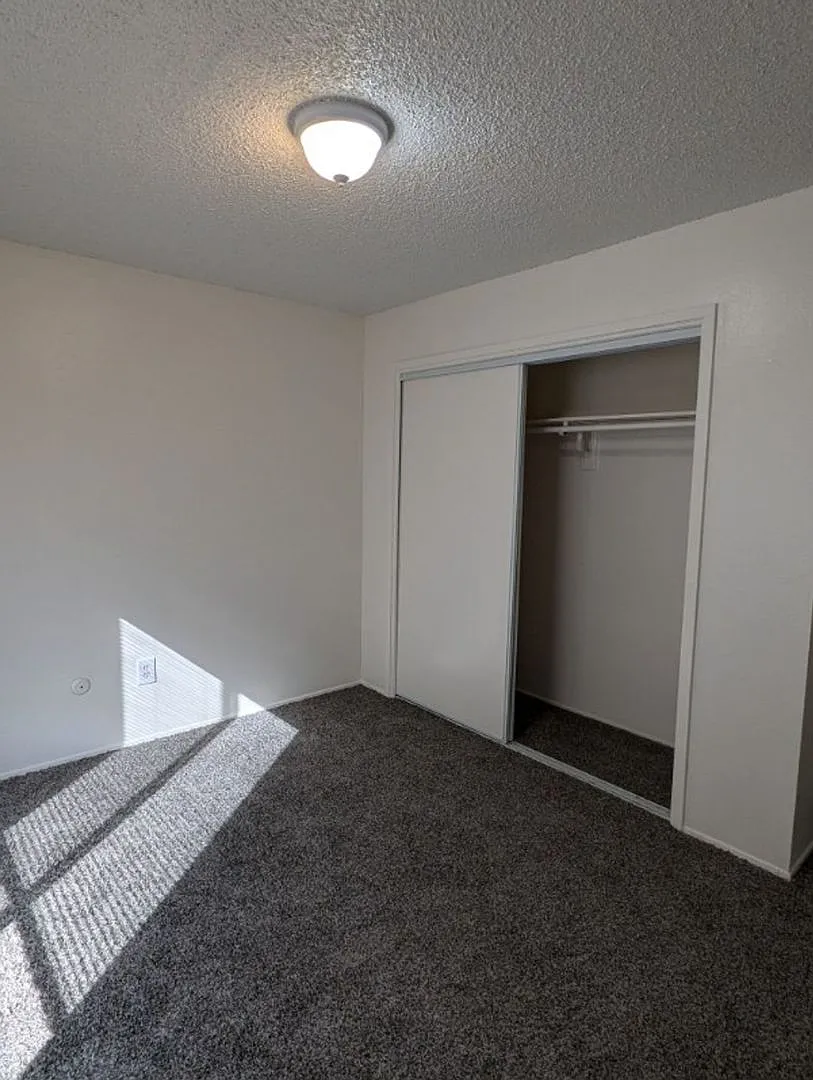 M13- 2820 N. Halfmoon Dr. — Photo 2