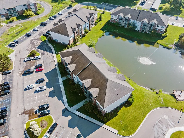 South Pointe — Photo 38