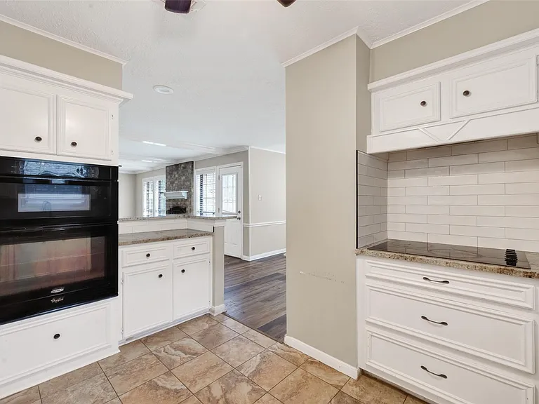 18111 Shireoak Dr — Photo 21