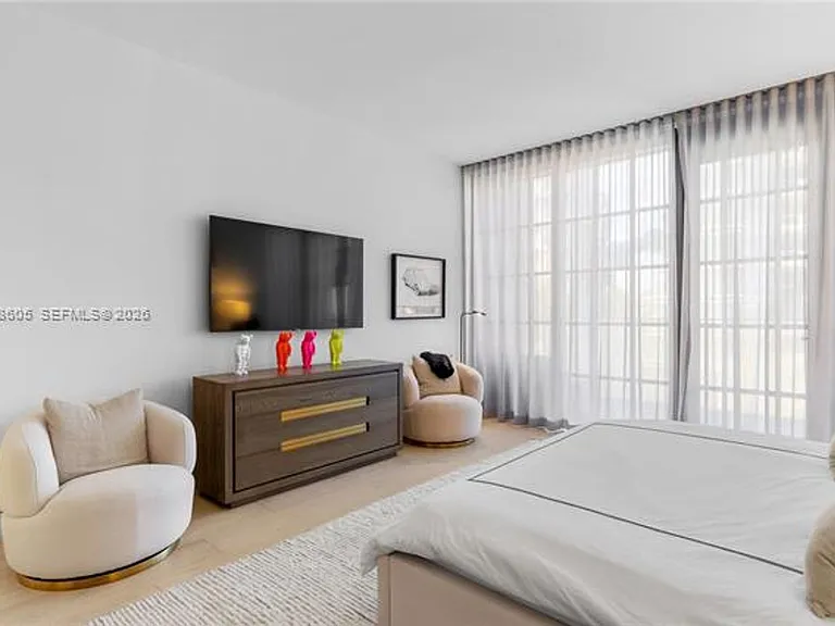 8955 NE Collins Ave #301 — Photo 32