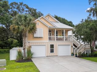 15 Flaggpoint Ln., Murrells Inlet, SC 29576