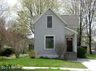 310 Erie St, South Haven, MI 49090
