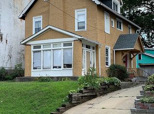 1302 Medary Ave, Philadelphia, PA 19141
