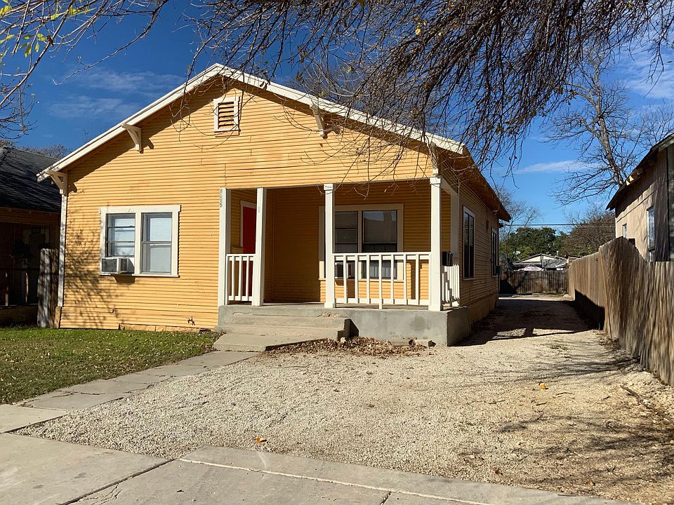 1st image of 1015 W Lullwood Ave