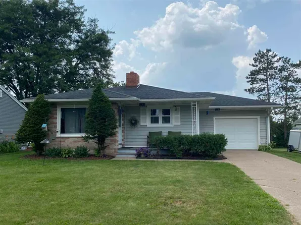 1719 Stoughton Ave, Tomah, WI 54660