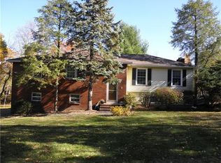 5 Starview Dr, Hillsborough, NJ 08844