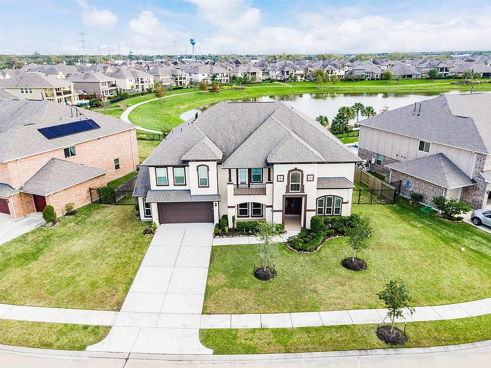 1st image of 5015 Isla Canela Ln