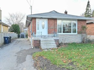 88 Wexford Blvd, Toronto, ON