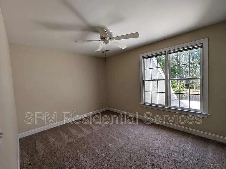 233 Racine Dr #18 — Photo 13