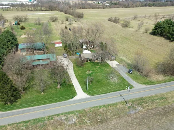 12025 County Road 12, Middlebury, IN 46540