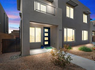 5232 Gold Hill Ln, Santa Fe, NM 87507