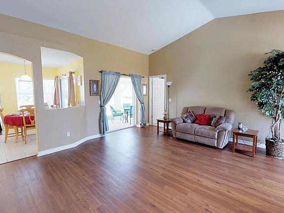 4th image of 1840 Braddock Ave