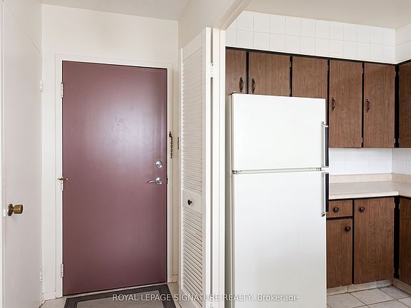 2nd image of 3390 Weston Rd #2304