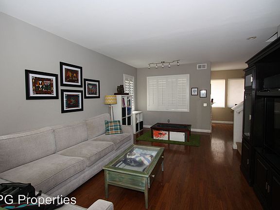 2nd image of 16 Sherrelwood Ct