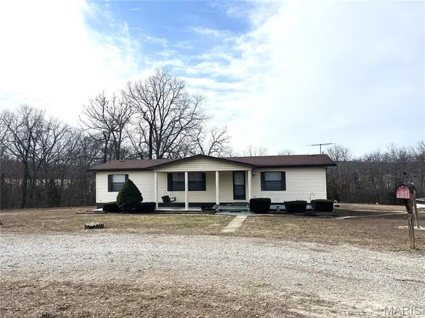 210 S Highway Y, Steelville, MO 65565