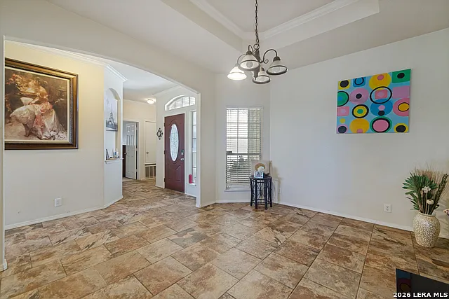 3 bed, 2.0 bath, 1891 sqft, $2,595 — Photo 2