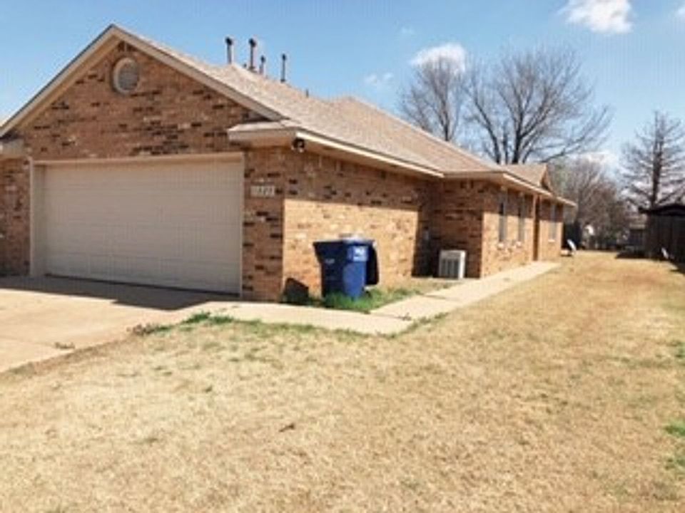 1st image of 805 E Redbud Ave
