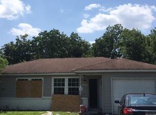 10406 Sierra Dr, Houston, TX 77051