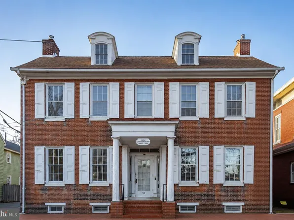 33 Market St, Salem, NJ 08079