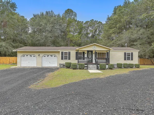 319 Tumbler Ave, Cross, SC 29436