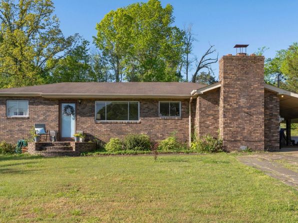 3316 Mountain View Dr