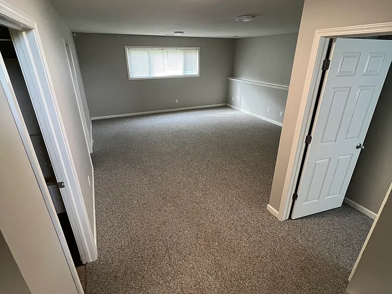 4693 N Shooks Ct #4695 — Photo 8